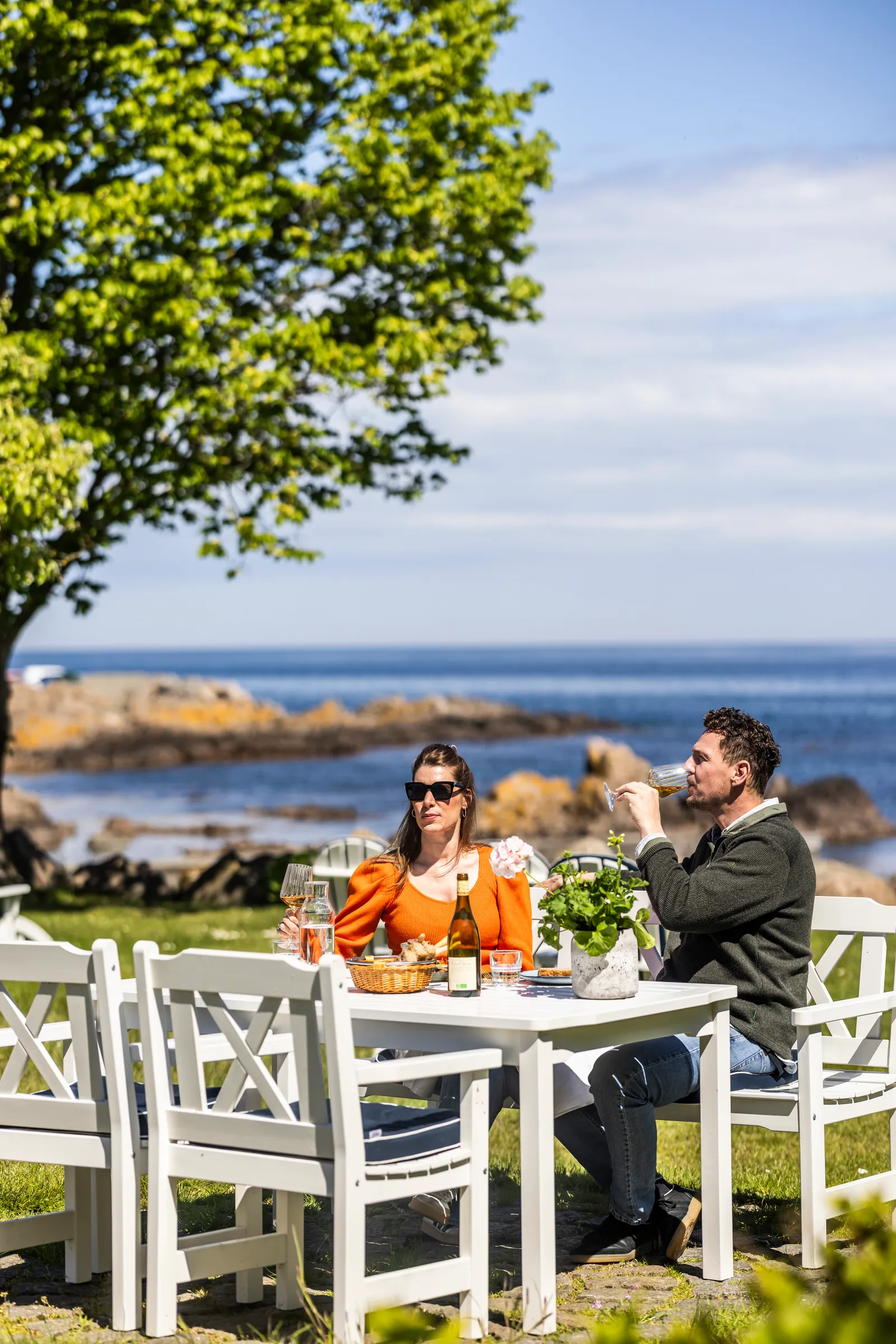 Haven med havudsigt på Allinge Badehotel