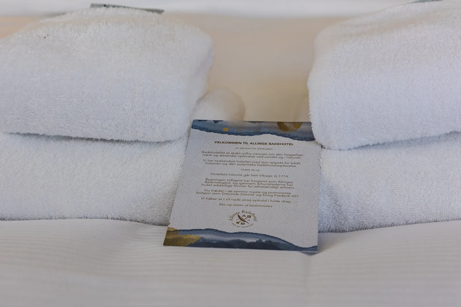 Badeværelse med bæredygtige produkter på Allinge Badehotel
